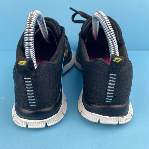 Skechers Memory Foam shoes. - Picture 4 of 8